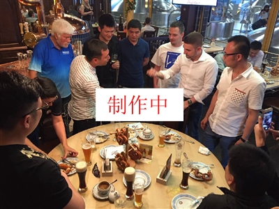 会左右比赛